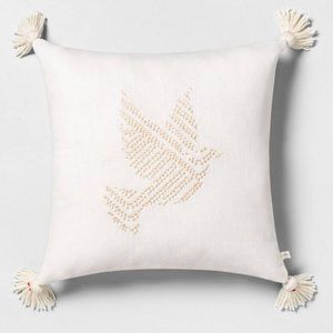 NWT Hearth & Hand By Magnolia Cream Dove Pillow